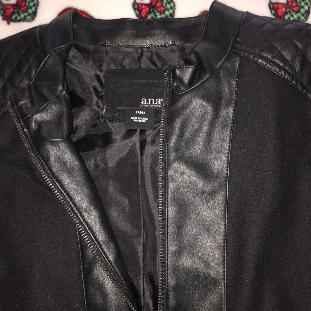 Jacket - Picture 3 of 3